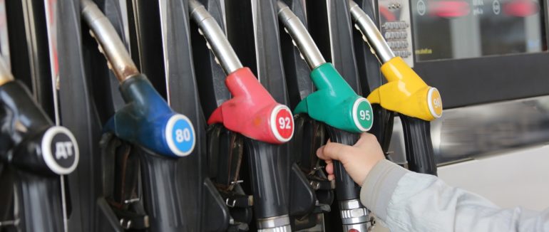 У Закарпатській області продовжують активно боротися з незаконними АЗС