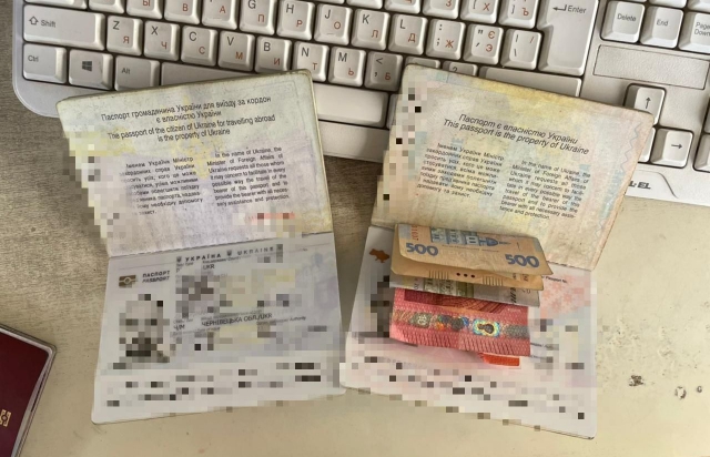 Без ПЛР-тестування: за тиждень прикордонникам Мукачівського загону пропонували 7 разів хабар