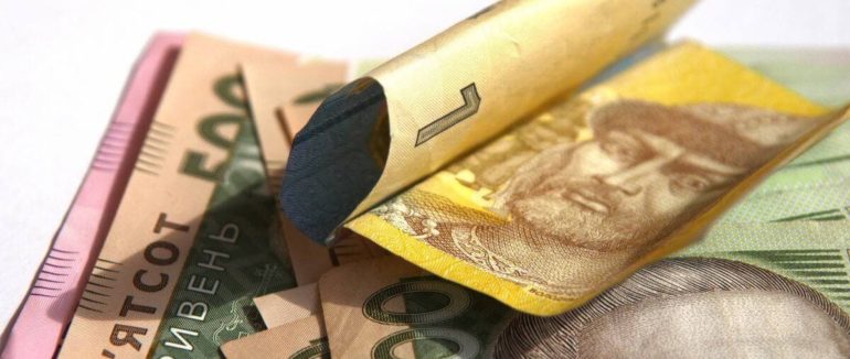 Кабмін встановив розмір компенсацій у разі смерті або інвалідності після вакцинації