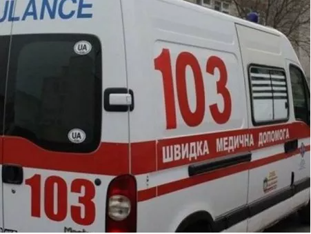 На Закарпатті під час роботи деревообробного станка шматок деревини смертельно поранив працівника