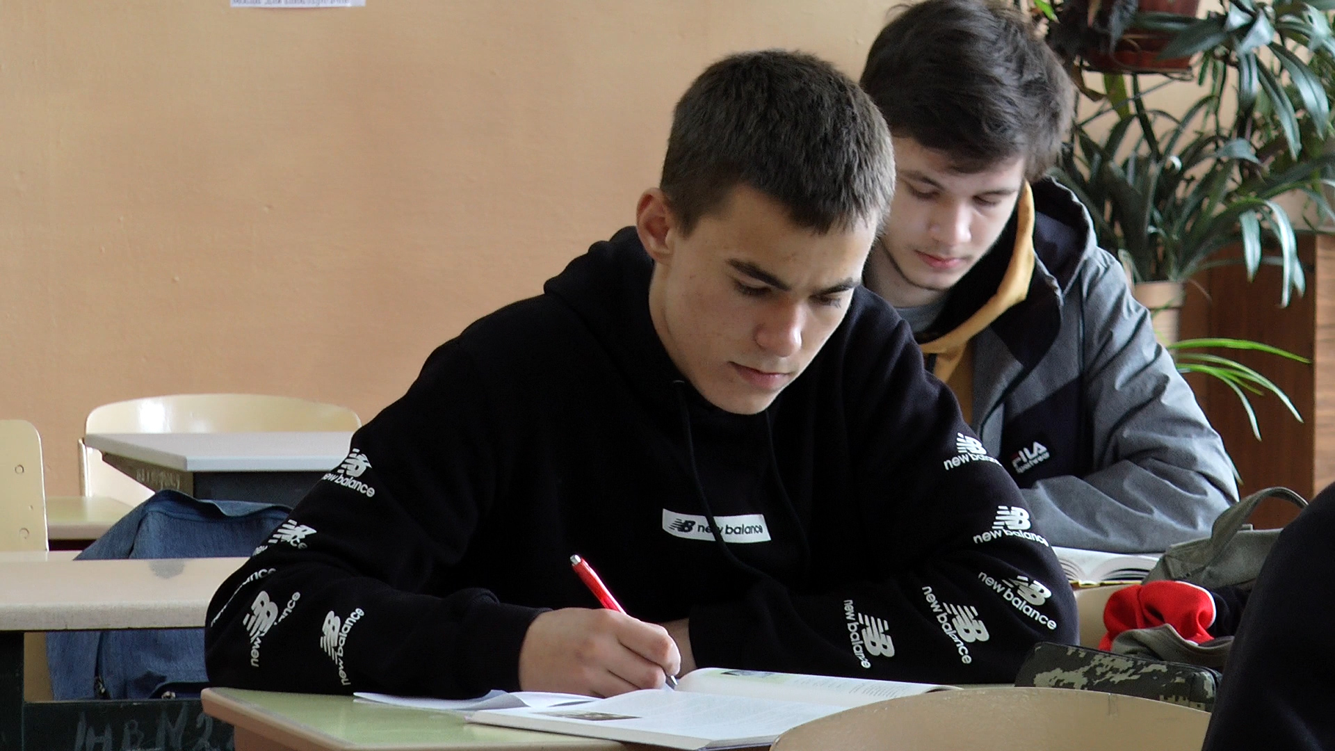 Ужгородські школярі готуються до здачі ЗНО