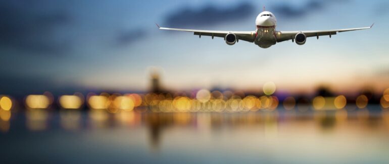 З наступного місяця на Закарпатті відновлюється авіасполучення