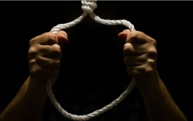 Закарпатець покінчив життя у зашморгу на власному горищі