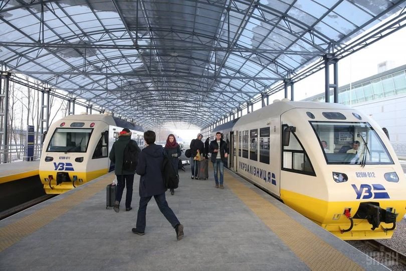 З початку літа закарпатці зможуть поїздом їздити до Угорщини