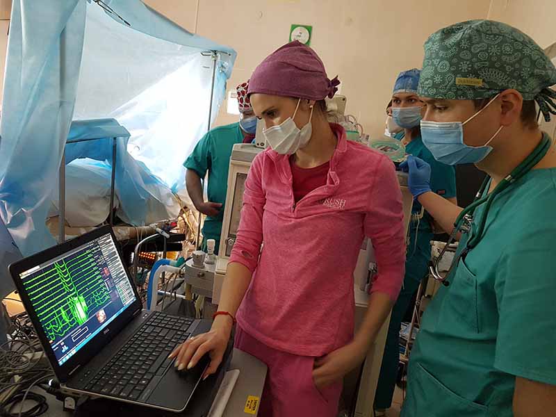 Після пробудження пацієнта - мовні тести: на Закарпатті вдало роблять унікальні операції мозку