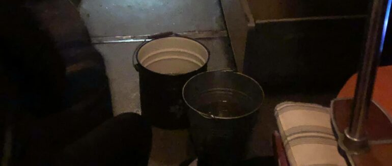 Пассажирів потягу сполученням «Київ-Миколаїв» залило водою