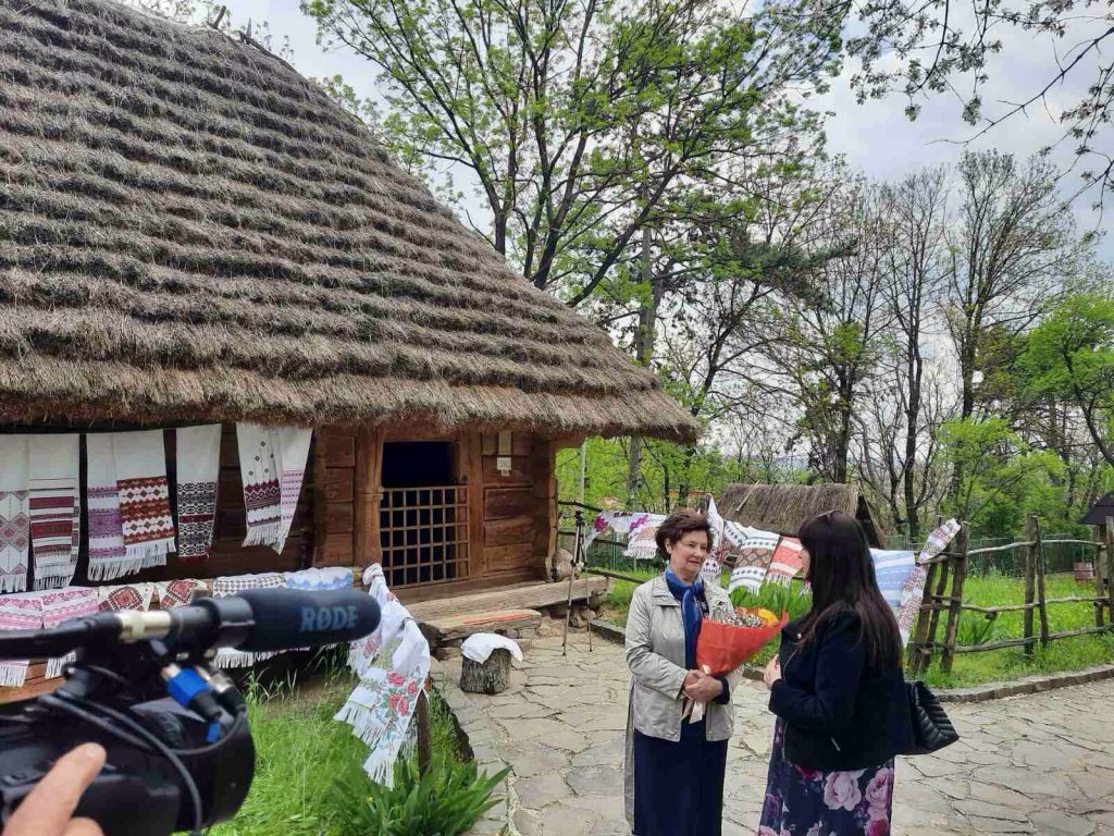 Закарпаття, Закарпатський музей, початок, виставка, рушники, Ганна Беряк