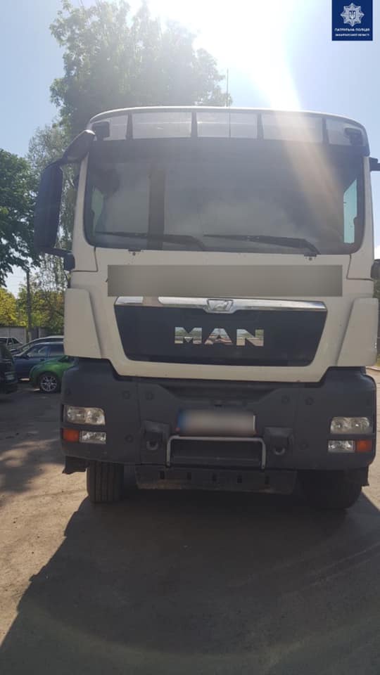 В Ужгороді затримали водія який втік з місця ДТП