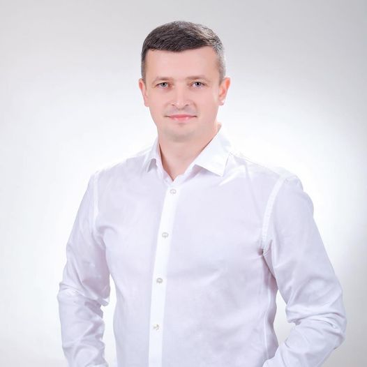 Сьогодні свій день народження депутата Мукачівської райради та член партії “ОП-ЗЖ” – Ігорь Щербей