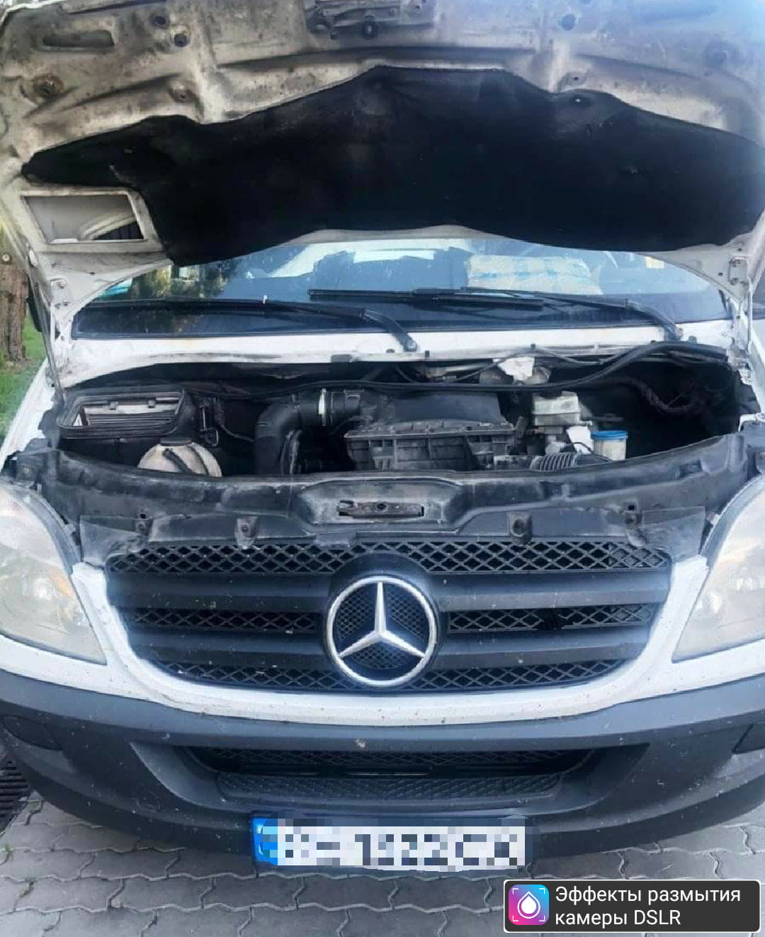 Намагався заїхати з підробленим VIN-кодом: на Закарпатті затримали мікроавтобус