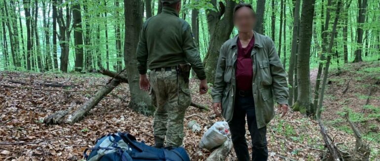 На Закарпатті на україно-словацькому кордоні затримали іноземця