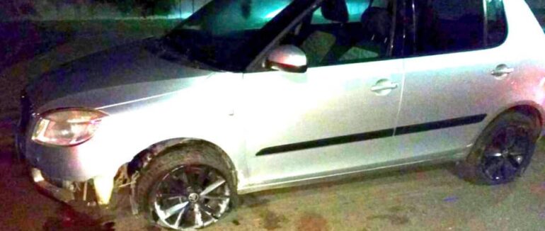 ДТП у центрі Ужгорода: нетвереза водійка зіткнулась із бетонним блоком