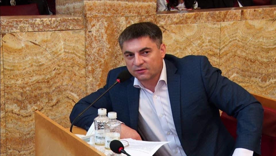 Голова Закарпатської обласної організації політпартії «ОП-ЗЖ» Иван Чубирко виступив із гучною заявою від фракції