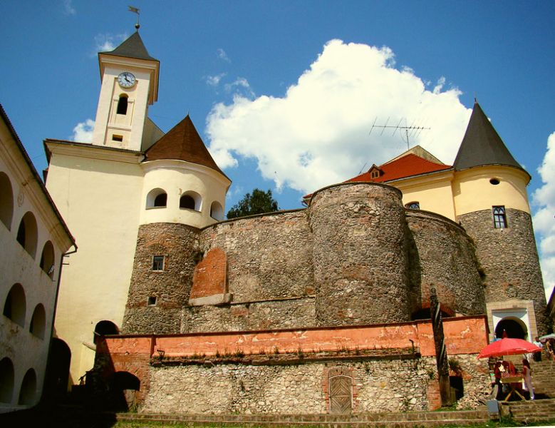 Завтра у Мукачівському замку проведуть цікаві майстер-класи