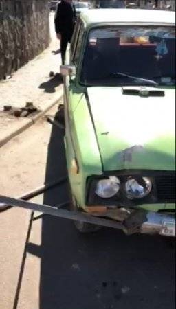 ДТП на Закарпатті: автомобіль в’їхав у паркан церкви