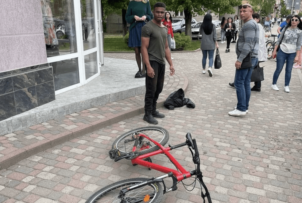 В Ужгороді іноземець побив місцевого хлопчину