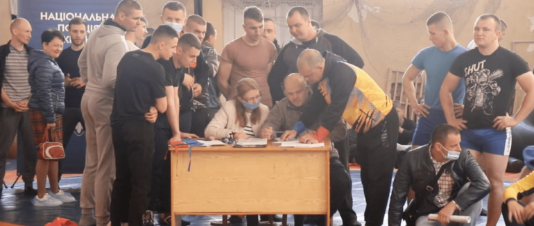 В Ужгороді серед поліцейських відбувся турнір по самбо