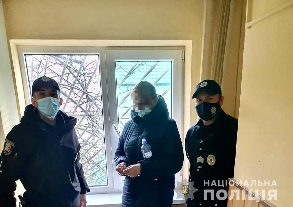 На Закарпатті затримали жінку яка вбила свого чоловіка