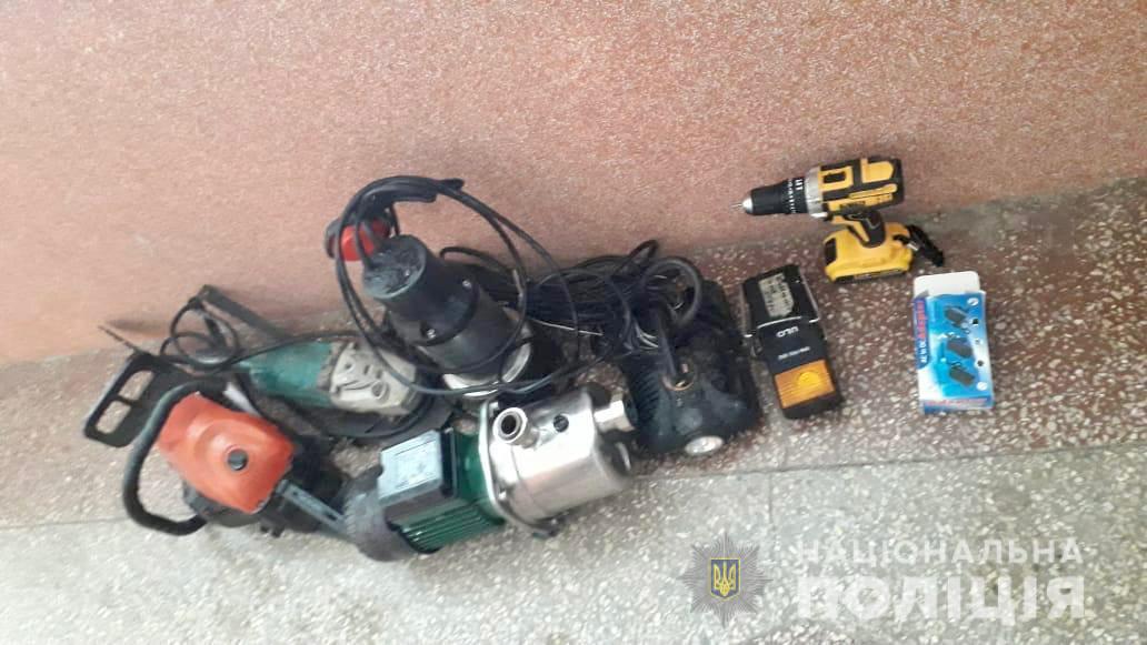 На Закарпатті двоє братів обікрали місцеве підприємство