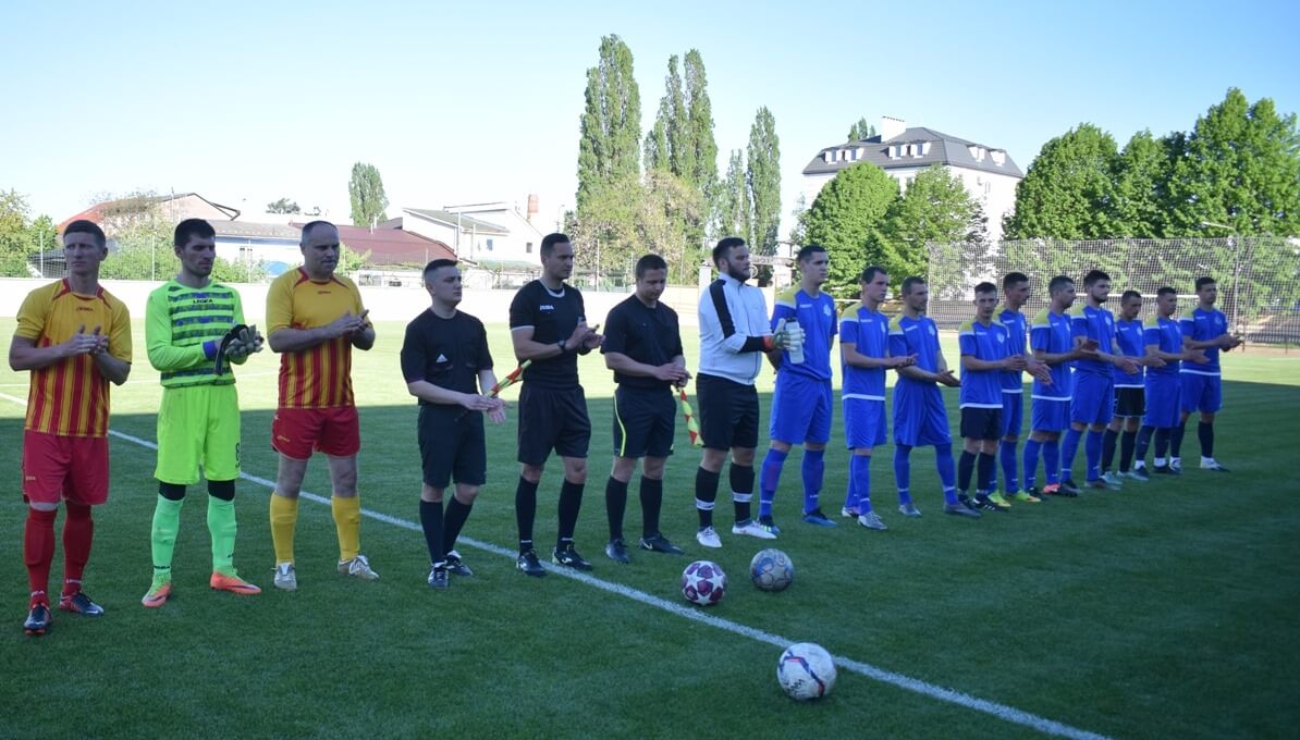 В Ужгороді почався новий сезон міського чемпіонату з футболу