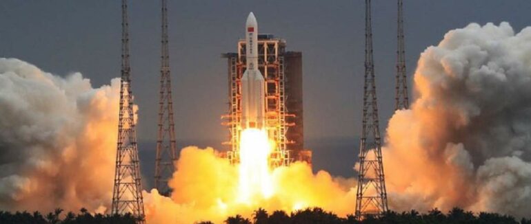 Відомо куди впали уламки китайської ракети