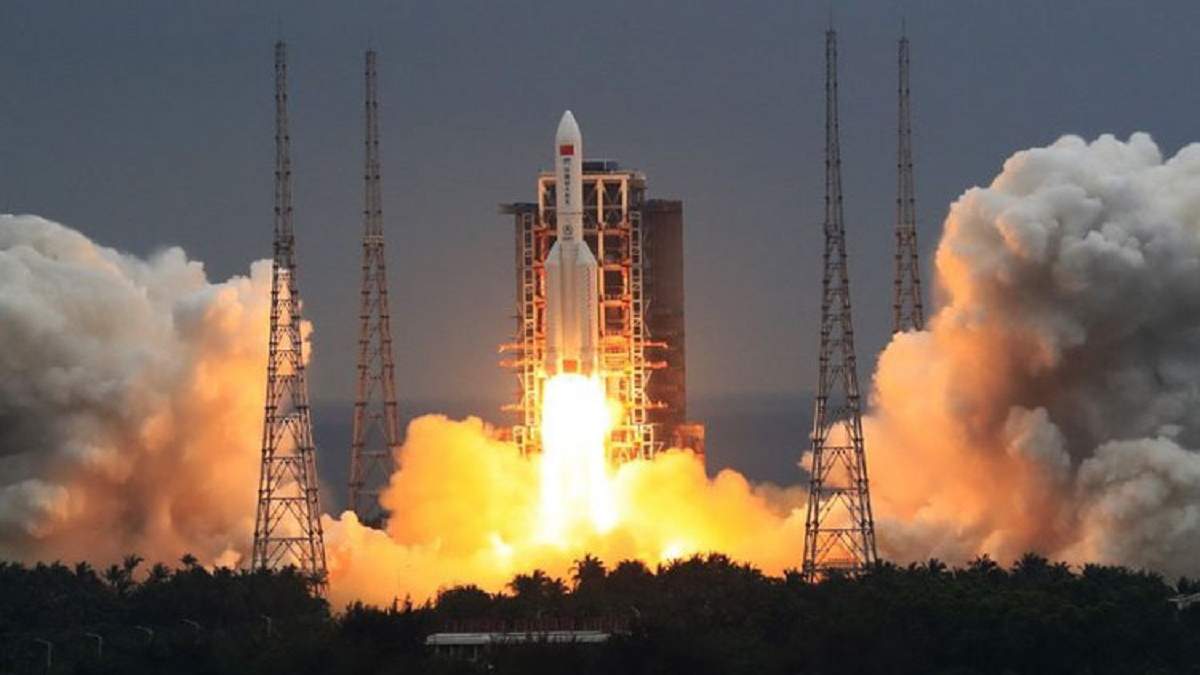 Відомо куди впали уламки китайської ракети