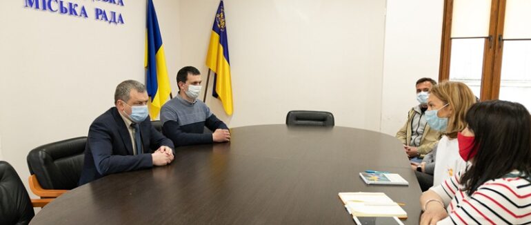 Домашнє насильство та насильство за ознакою статі: в Ужгороді відкриють кризову кімнату для підтримки