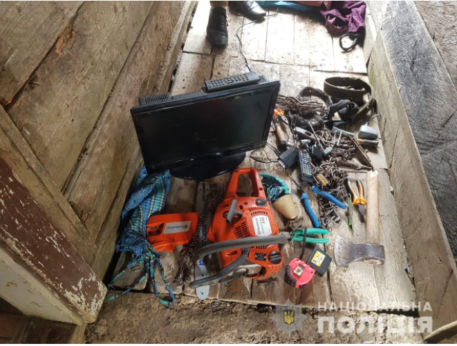 Закарпатцю, який обікрав свою знайому загрожує до шести років ув’язнення