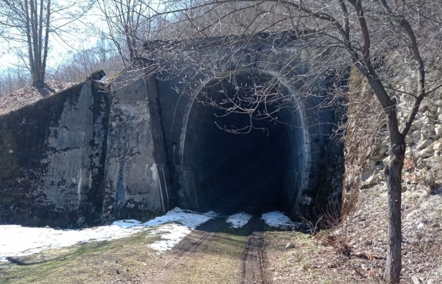 Вечірка в тунелі: сьогодні на Закарпатті проведуть незвичну діджей-паті
