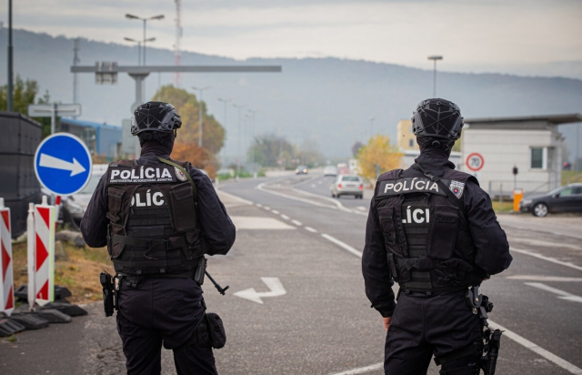 Нелегальний перетин кордону на Закарпатті: українець потрапив до Словаччини без відповідних документів