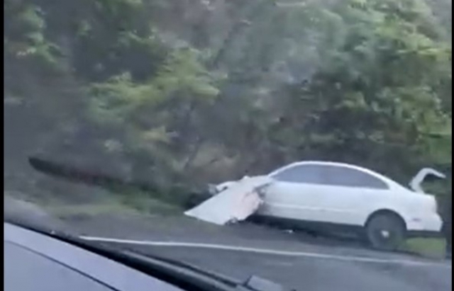 На трасі Київ-Чоп відбулося ДТП за участю вантажівки та легкового автомобіля