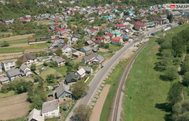 Відео дня: село Грушово з висоти пташинного польоту