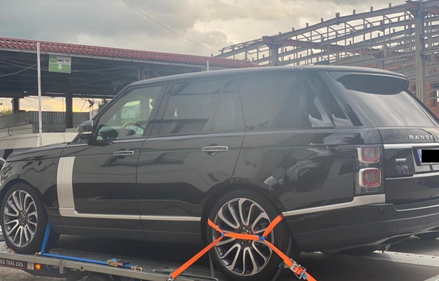 На закарпатському кордоні виявили викрадений автомобіль минулого року з Сербії