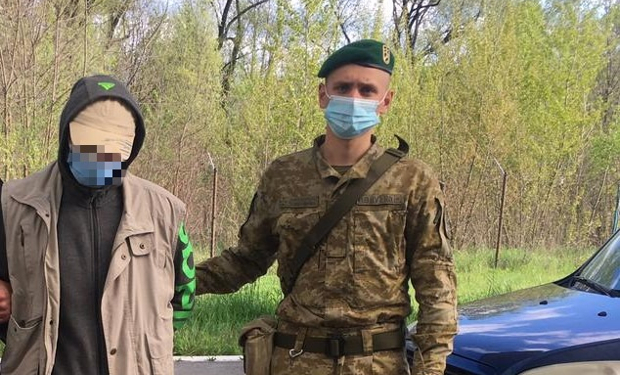 Іноземця який скоїв вбивство і знаходиться в міжнародному розшуку затримали на закарпатському кордоні