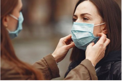 Вже з наступного понеділка у Чехії дозволять ходити без масок