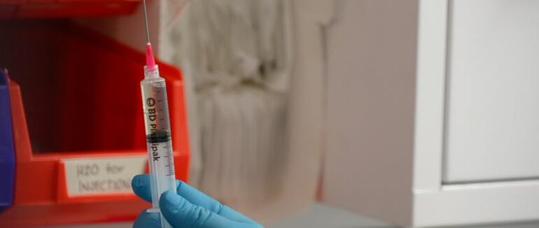 Перші за 20 років ліки від хвороби Альцгеймера: в США схвалили новий препарат