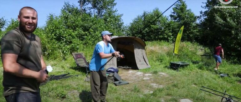 Суто спортивний інтерес – у Верхньому Коропці на Мукачівщині рибалки боролися за Кубок (ФОТО; ВІДЕО)