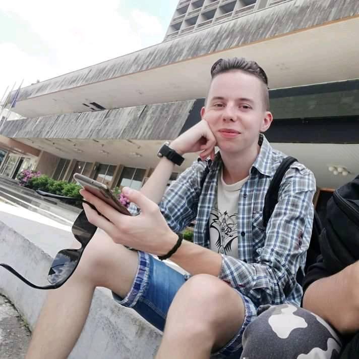 На Закарпатті розшукують хлопчика, який вже декілька днів не повертається додому