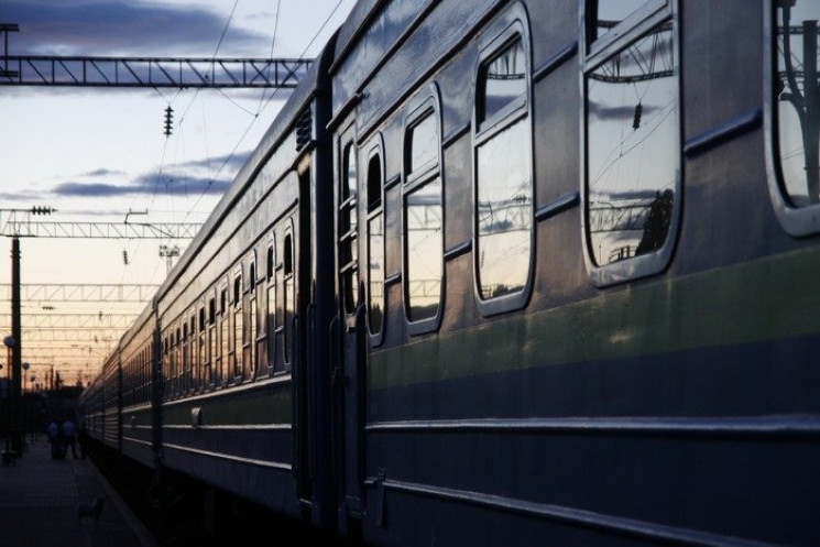 Укрзалізниця призначає додаткові рейси у святкові вихідні: в тому числі й сполучення Ужгород-Київ
