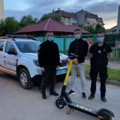 Крадіжки електросамокатів в Ужгороді: в перші дні запуску прокату було викрадено 6 штук