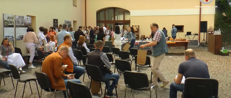 Успішні приклади локального бізнесу: в Ужгороді презентували каталог виробників (ФОТО; ВІДЕО)