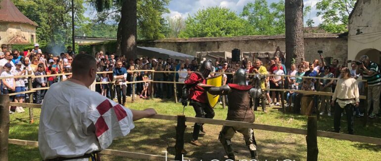 20 ремесел і справжні лицарські бої: Довжанський палац здивував усіх гостей