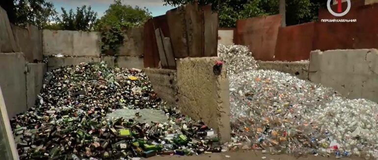 Культура сортування: в Ужгороді містяни намагаються правильно відокремлювати сміття (ФОТО; ВІДЕО)