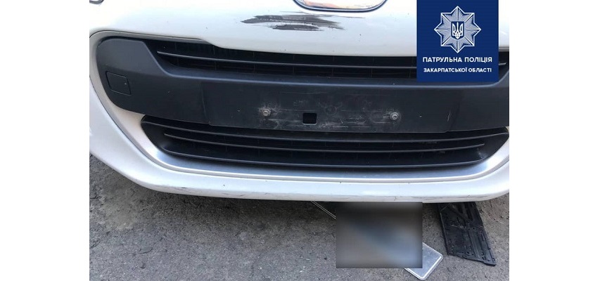 В Ужгороді розшукують винуватця та очевидців ДТП