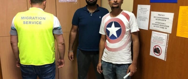 Нелегальні мігранти в Ужгороді: четверо осіб примусово покинуть місто