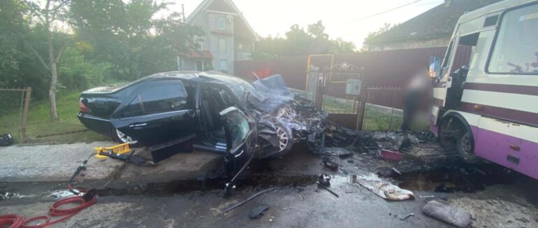 Зіткнулися лоб в лоб: подробиці від поліції про вчорашню ДТП на Ужгородщині