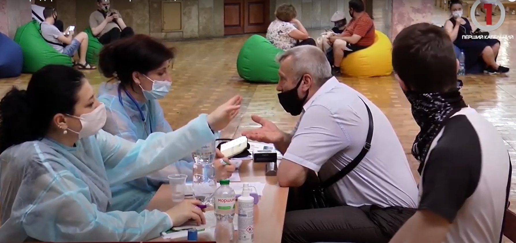 В Ужгороді розповіли про перебіг вакцинальної кампанії (ФОТО; ВІДЕО)