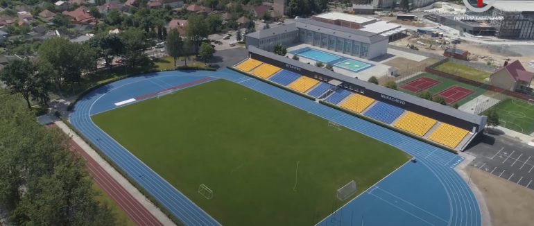 Один з найбільших на Закарпатті: модерний ДЮСШ відкрили у Мукачеві (ФОТО; ВІДЕО)