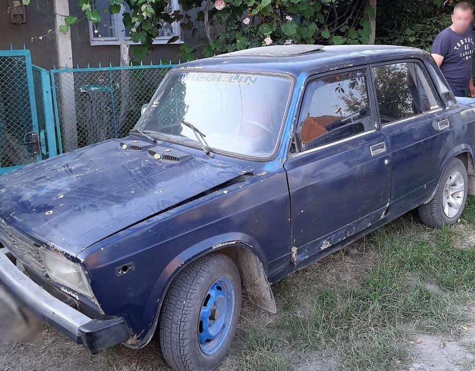 Викрадення автомобіля на Виноградівщині: зловмиснику загрожує до 8 років ув`язнення