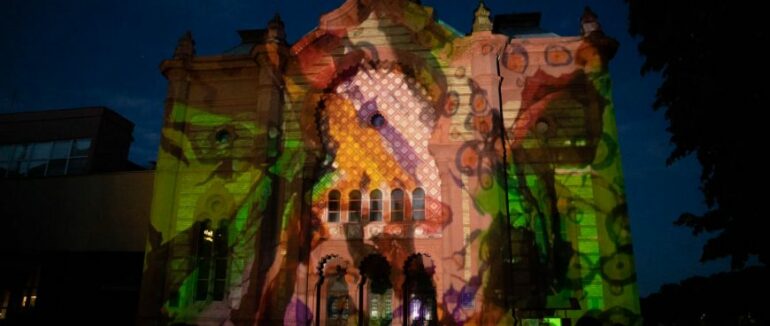 В Ужгороді відбувся масштабний 3D-mapping перформанс